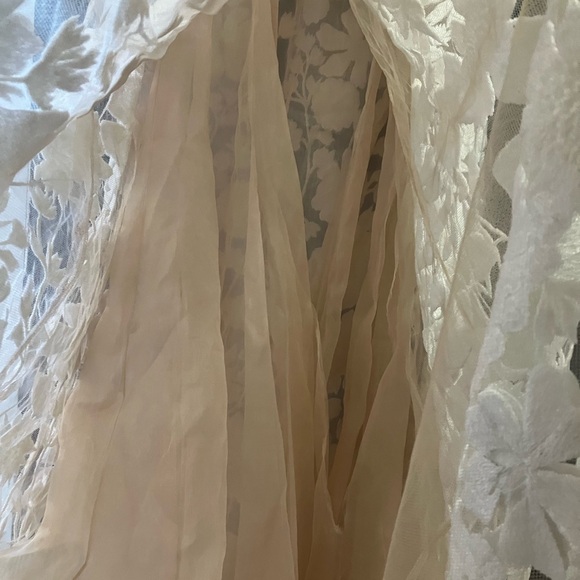Oscar de la Renta sample wedding gown dress new as is spring 2022 look 1 4 6 - Picture 12 of 16